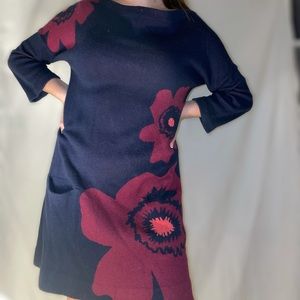 (Unknown brand) Flower Pattern Knit Dress, Pockets